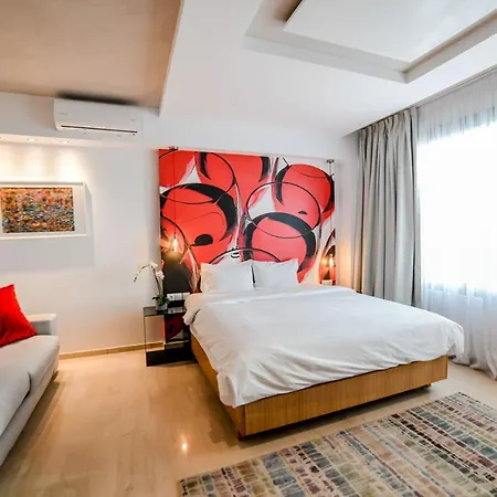 Riviera View 3 *