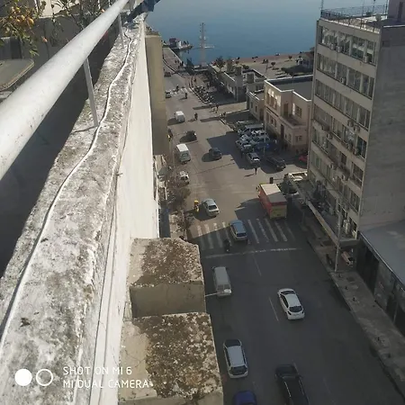 Riviera View 3 *
